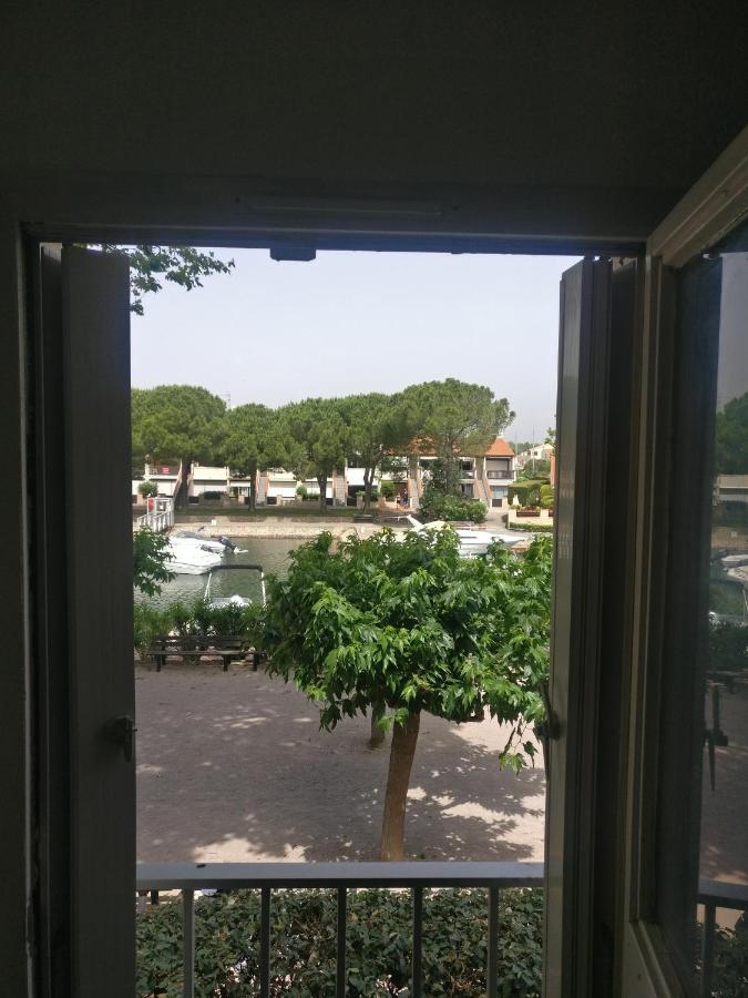 Charmant Appartement Avec Vue Marina 생시프리앙 외부 사진